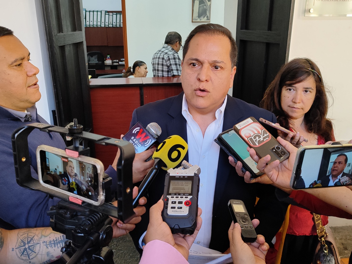 Presentan solicitud de Juicio Político contra Fiscal Anticorrupción de Jalisco